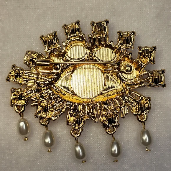 *NEW* Rhinestone Evil Eye Baroque Imitation Pearls Women's Brooch / Pin - Picture 2 of 3